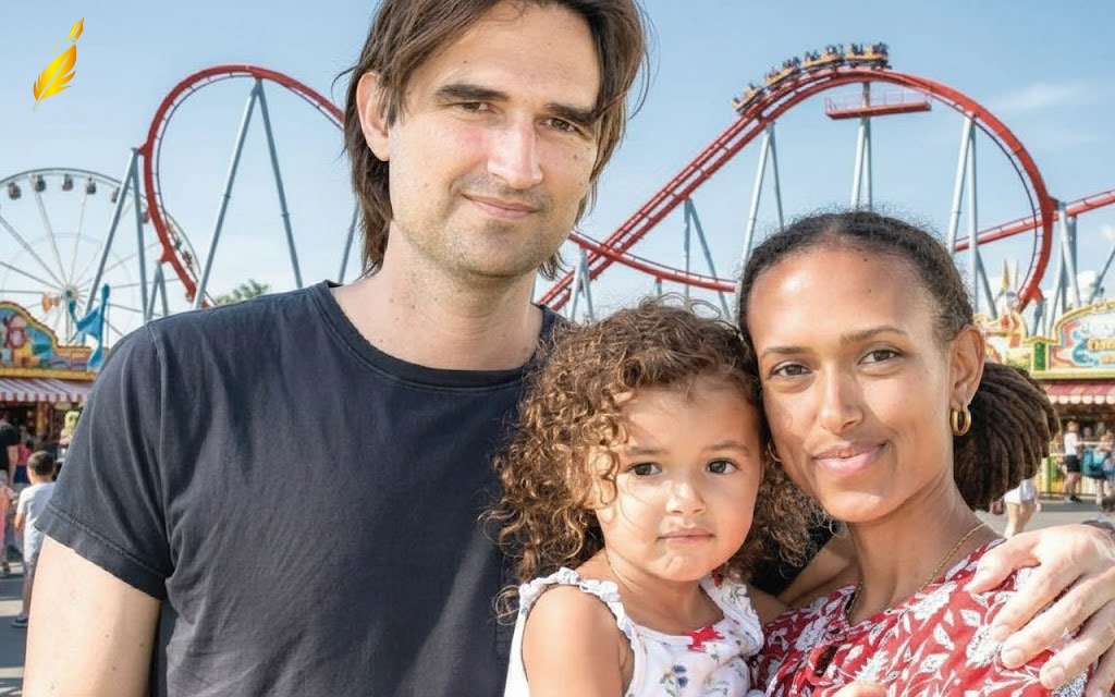 Blake Anderson Hanley with family